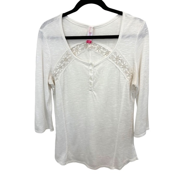 No Boundaries Plus Size 3/4 Sleeve Lace Embellished Cream Henley Top Size XXL - Picture 1 of 4